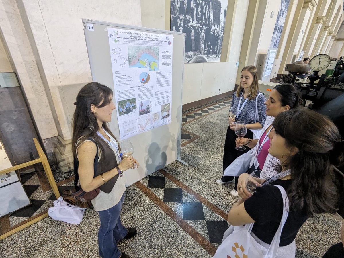 gitonline's tweet image. #winePosterSession