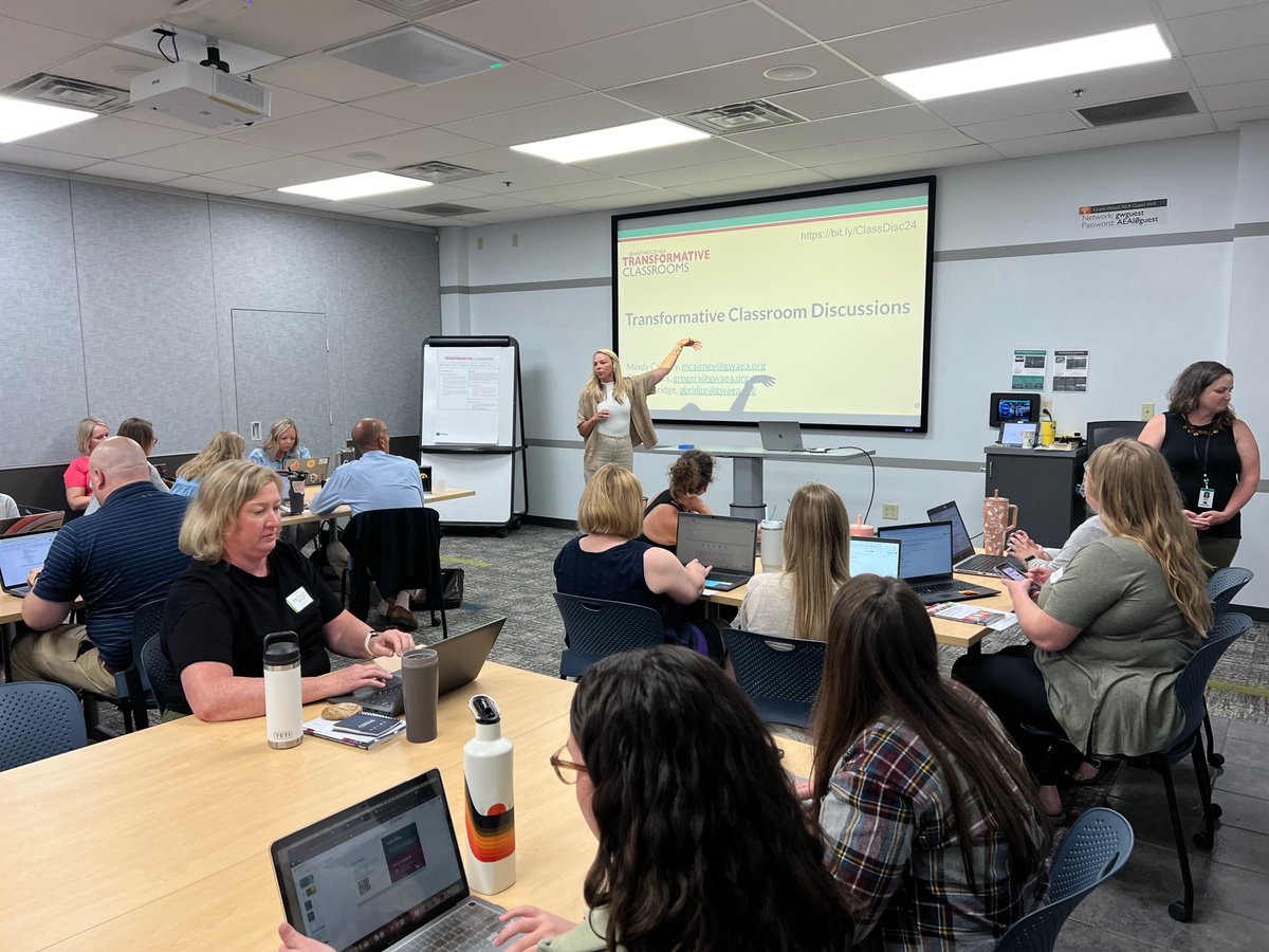 🙌 Day 1 of the Engage2Learn Symposium at #GWAEA was awesome! Several DL Team members helped present! In fact, Mindy, Gina &amp; Amber packed their room with their Transformative Classrooms session!
🤔 Want to know more? Reach out to the Digital Learning Team!
#UDL #Literacy
