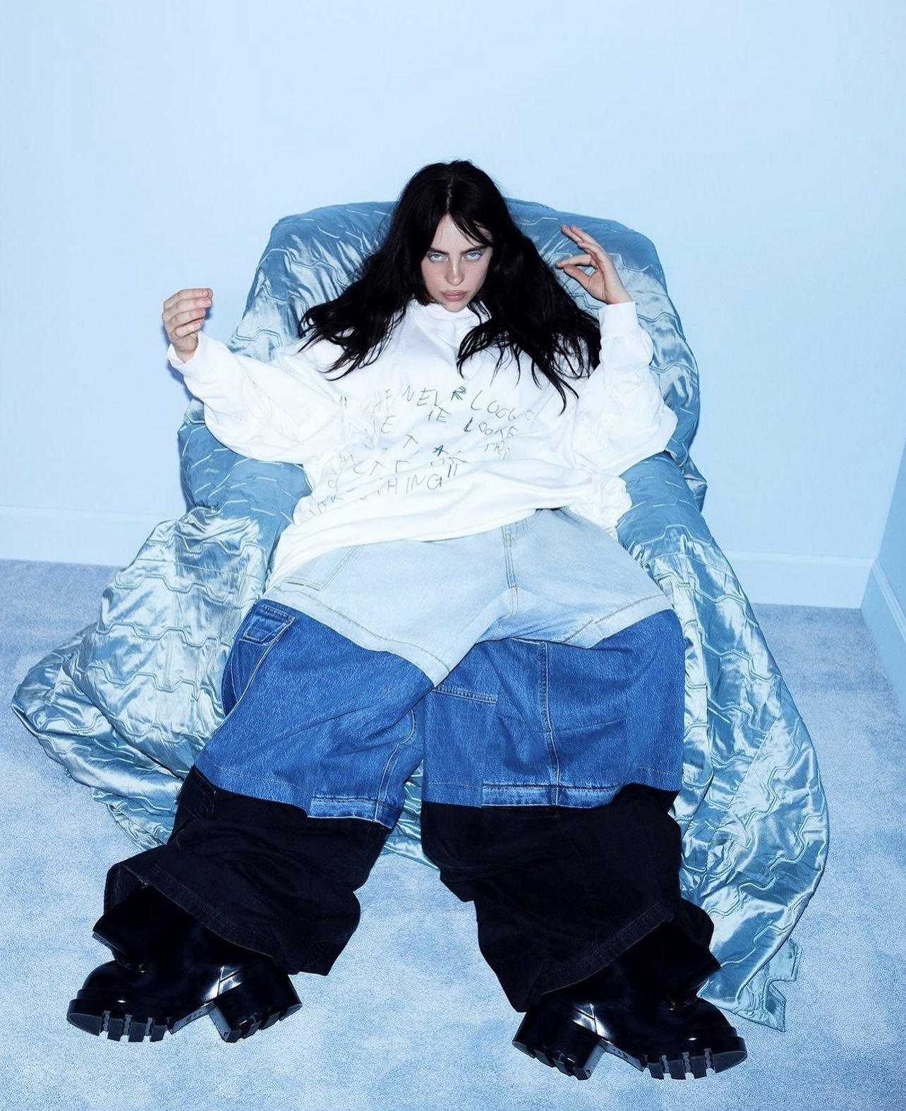 Billie eilish vetements hotsell