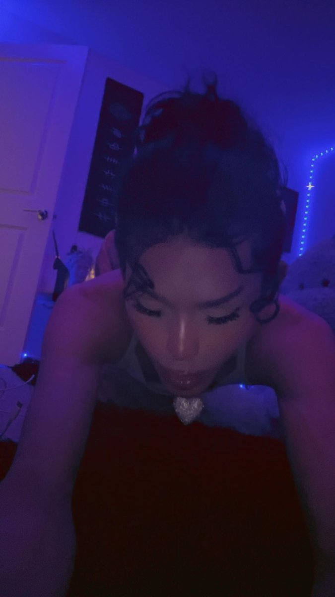 Prettytommiii's tweet photo. Where the men @ 😮‍💨❤️🥰 #femboy #gay #ladieboy #lgbt https://t.co/CQ1JbH6mQg