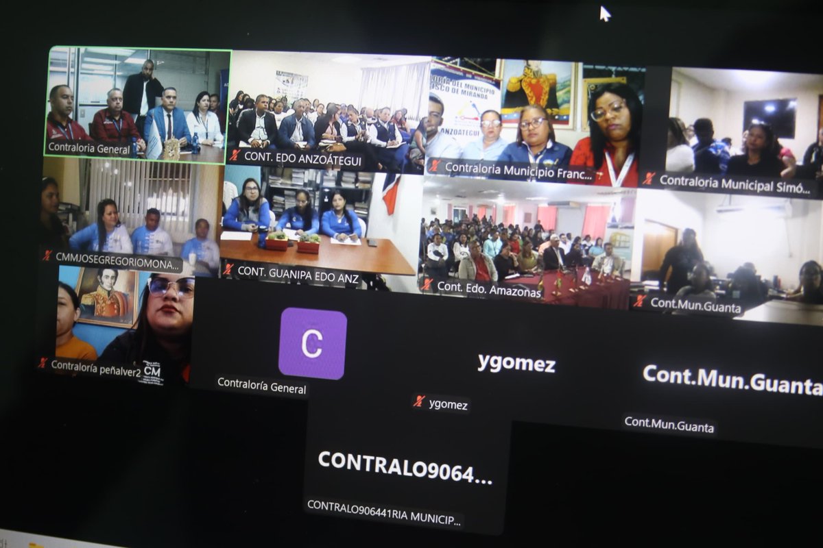 CGRVenezuela's tweet photo. Este #17Jun, el contralor general, Dr. Jhosnel Peraza, informó que fueron incorporados otros navegadores web como Opera, Google Crome y Safari que facilitarán la actualización de la #DJP para los altos funcionarios y personal de confianza de la Administración Pública Nacional. https://t.co/uyghKJygzy
