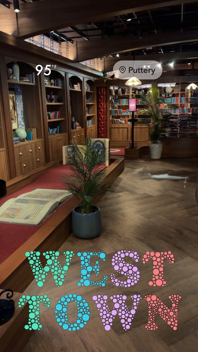 Bagrly's tweet image. Some #miniaturegolf at a super-cool place with two courses - FORE ⛳️ ! #puttery (@ Puttery in Chicago, IL)
swarmapp.com/bagrly/checkin…