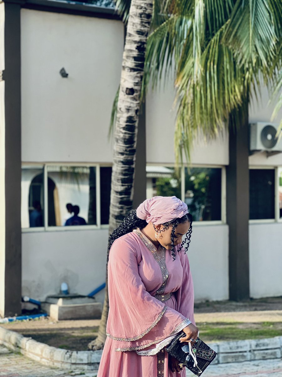 Unlearndadroit's tweet image. Sneaking in to drop these…
Eid Mubarak people. 🫂✨💫