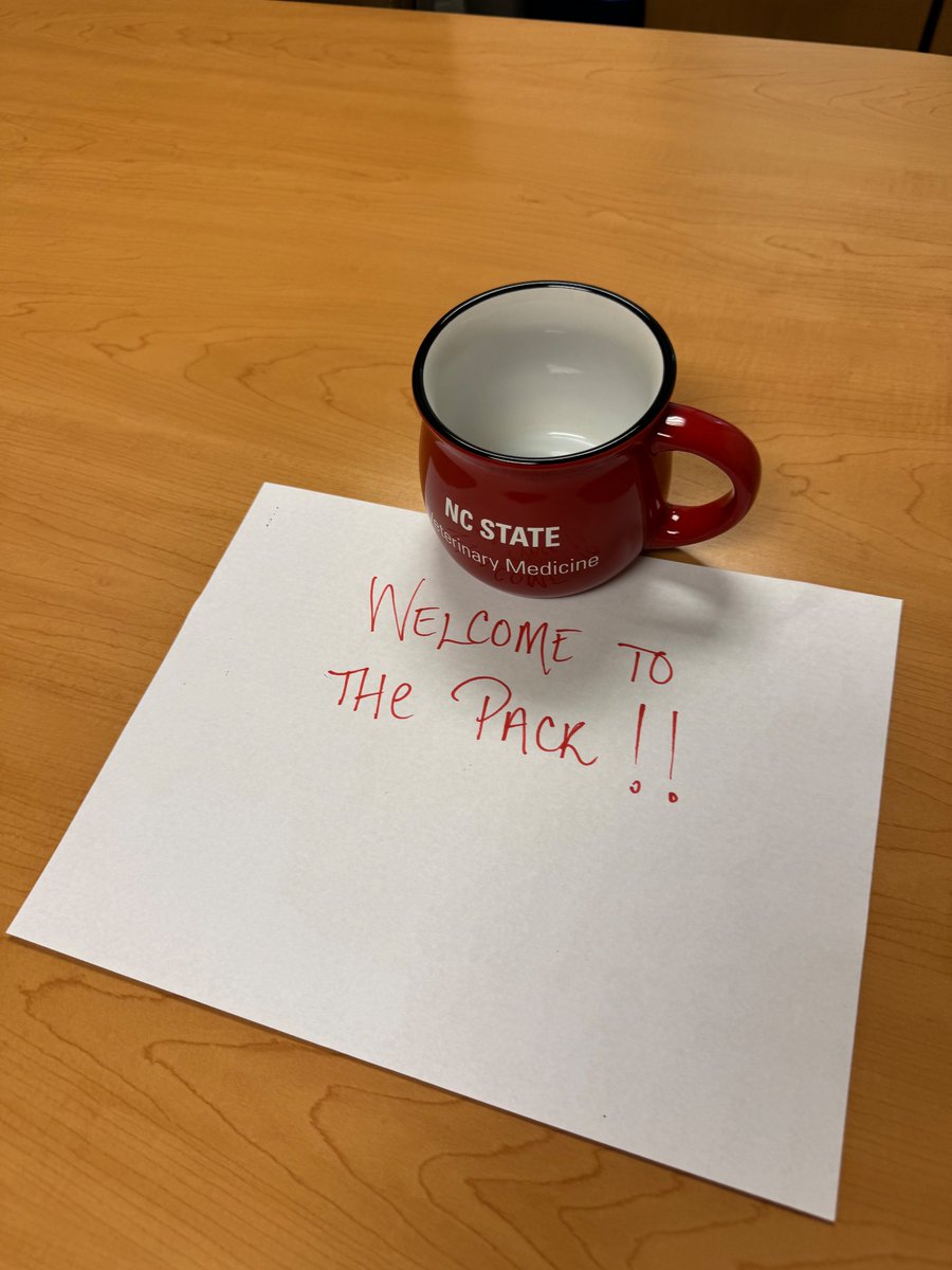 Yea Ji Jeong (@yeajijeong) on Twitter photo Today, my dreams came true. I officially started as an assistant professor in anatomic pathology at <a href="/NCStateVetMed/">NC State Vet Medicine</a> with warm Wolfpack welcome. Cannot wait to start share my enthusiasm for pathology & translational research with vet students and grad students 🤗. #newPI Today, my dreams came true. I officially started as an assistant professor in anatomic pathology at <a href="/NCStateVetMed/">NC State Vet Medicine</a> with warm Wolfpack welcome. Cannot wait to start share my enthusiasm for pathology & translational research with vet students and grad students 🤗. #newPI