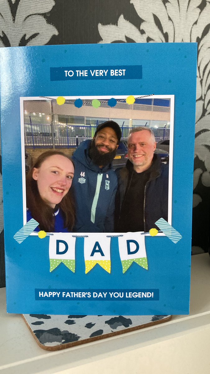 PSermons's tweet image. Not every Father’s Day you get a card from your daughter with @J4Dona on it 💪⚽️💙🤍