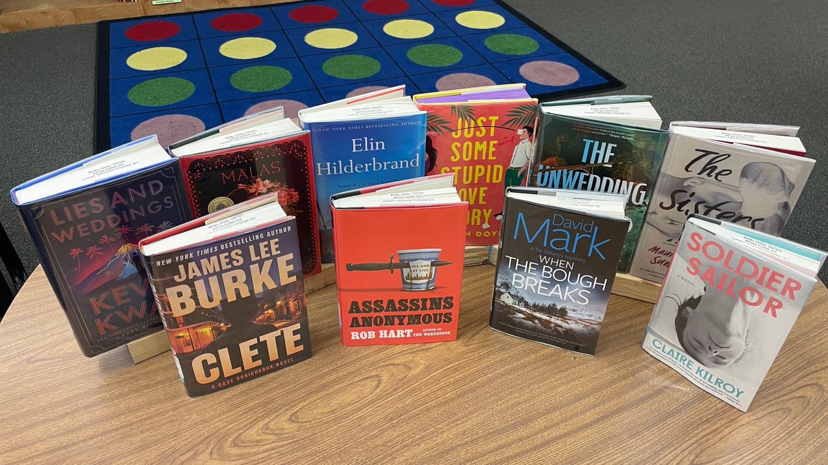 LulingPbLibrary's tweet image. More new books on the shelves today at the library! #newbooks #newlibrarybooks #adayinthelifeofalibrarian #readingislife #summerreading #lulingtexas #lulingpubliclibrary