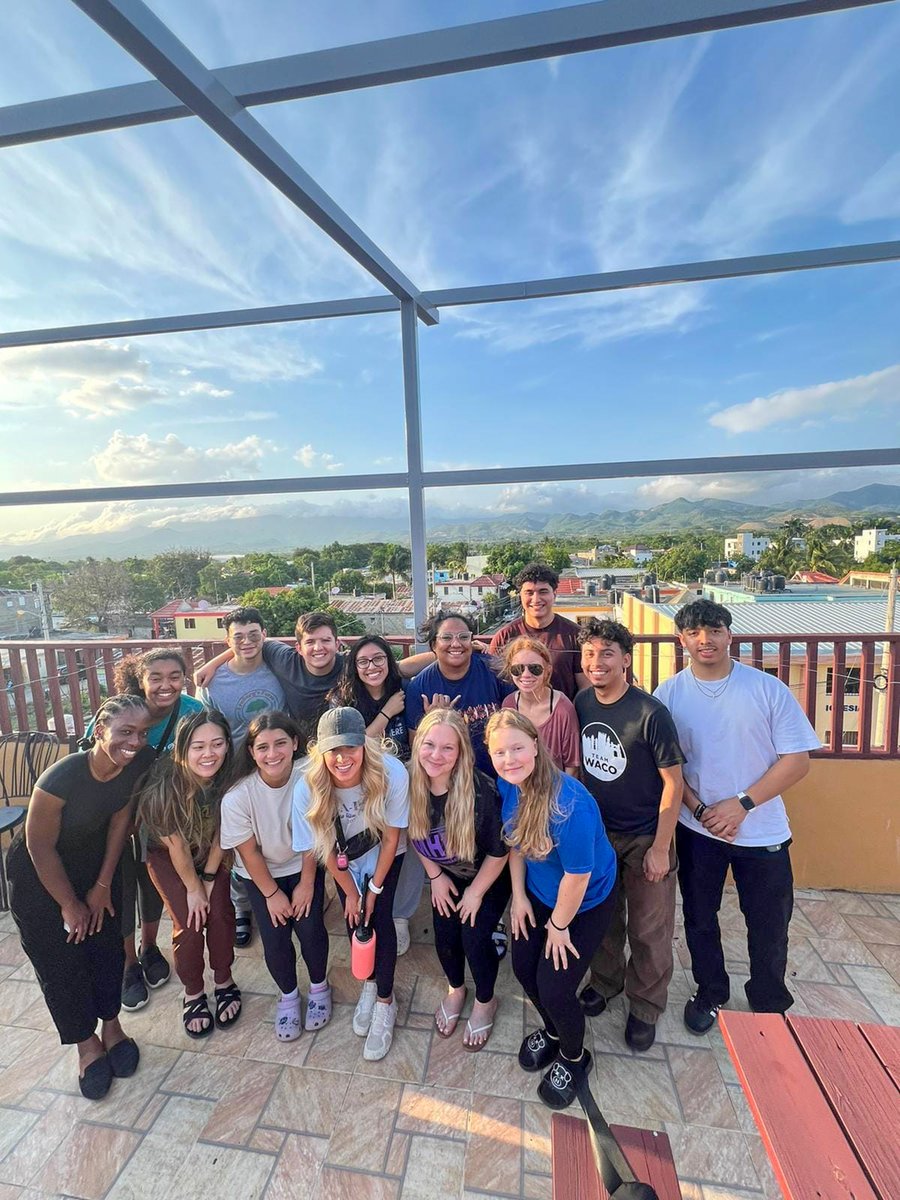 Baylor Missions, Service & Public Life tweet media