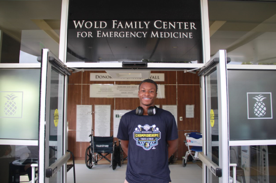 snowscholarship's tweet photo. Did you know #SnowScholars can get FREE Physicals and Meningitis Vaccines? Thanks to Jan Dymtrow, Dr. Goldstein, Carolyn Pucci, Dr. Rubin-Kwal, and Baptist Health Boca Raton Regional Hospital our scholars received these services for no cost today! https://t.co/8A1KHYHpVQ