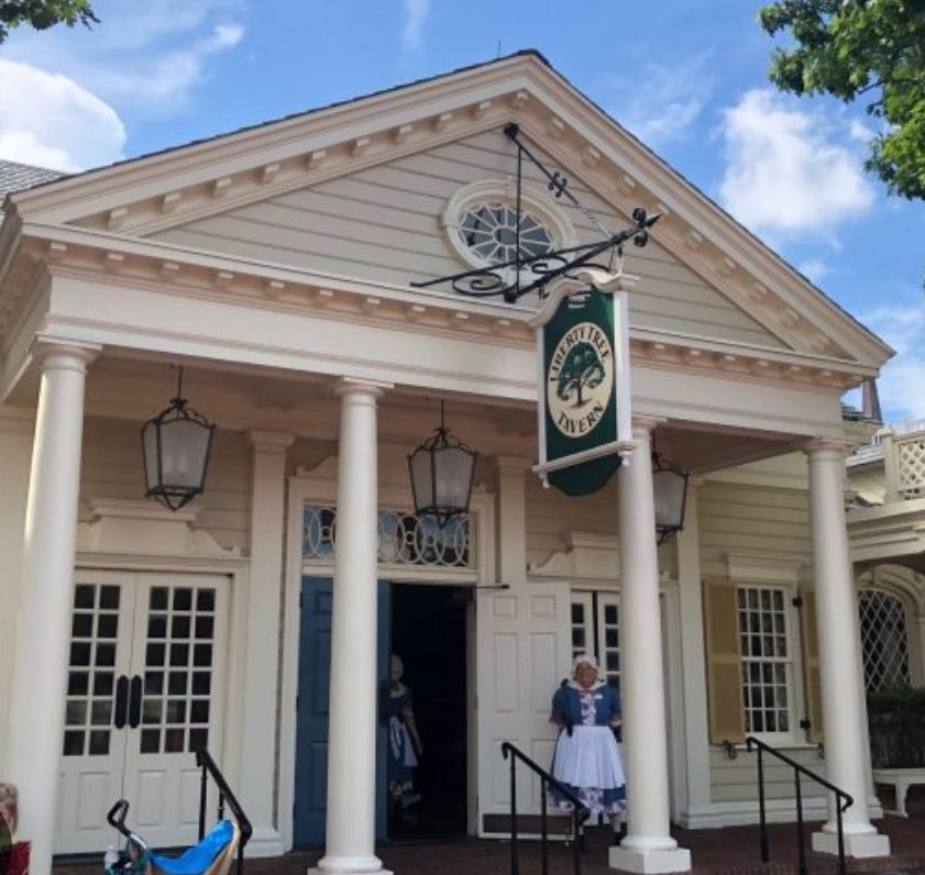 Disney Clips Guy tweet media