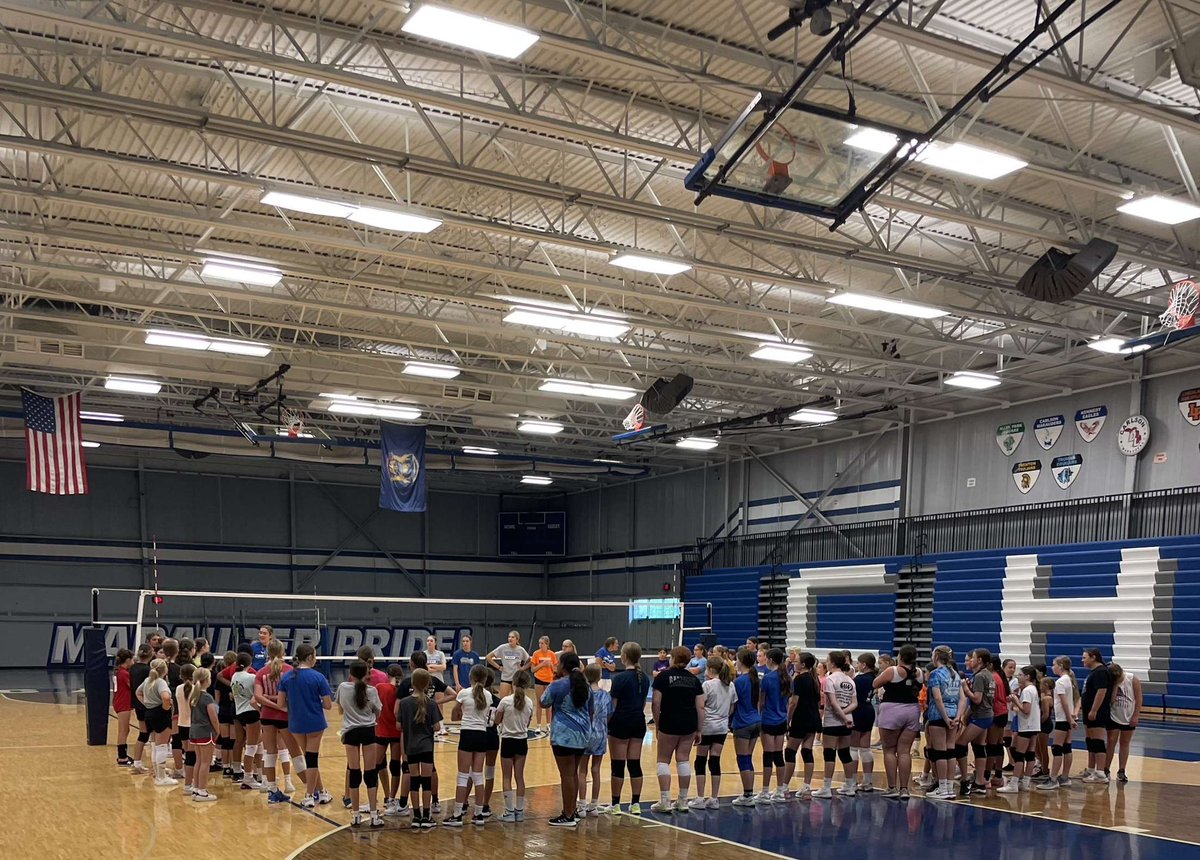 Carlson Volleyball tweet media