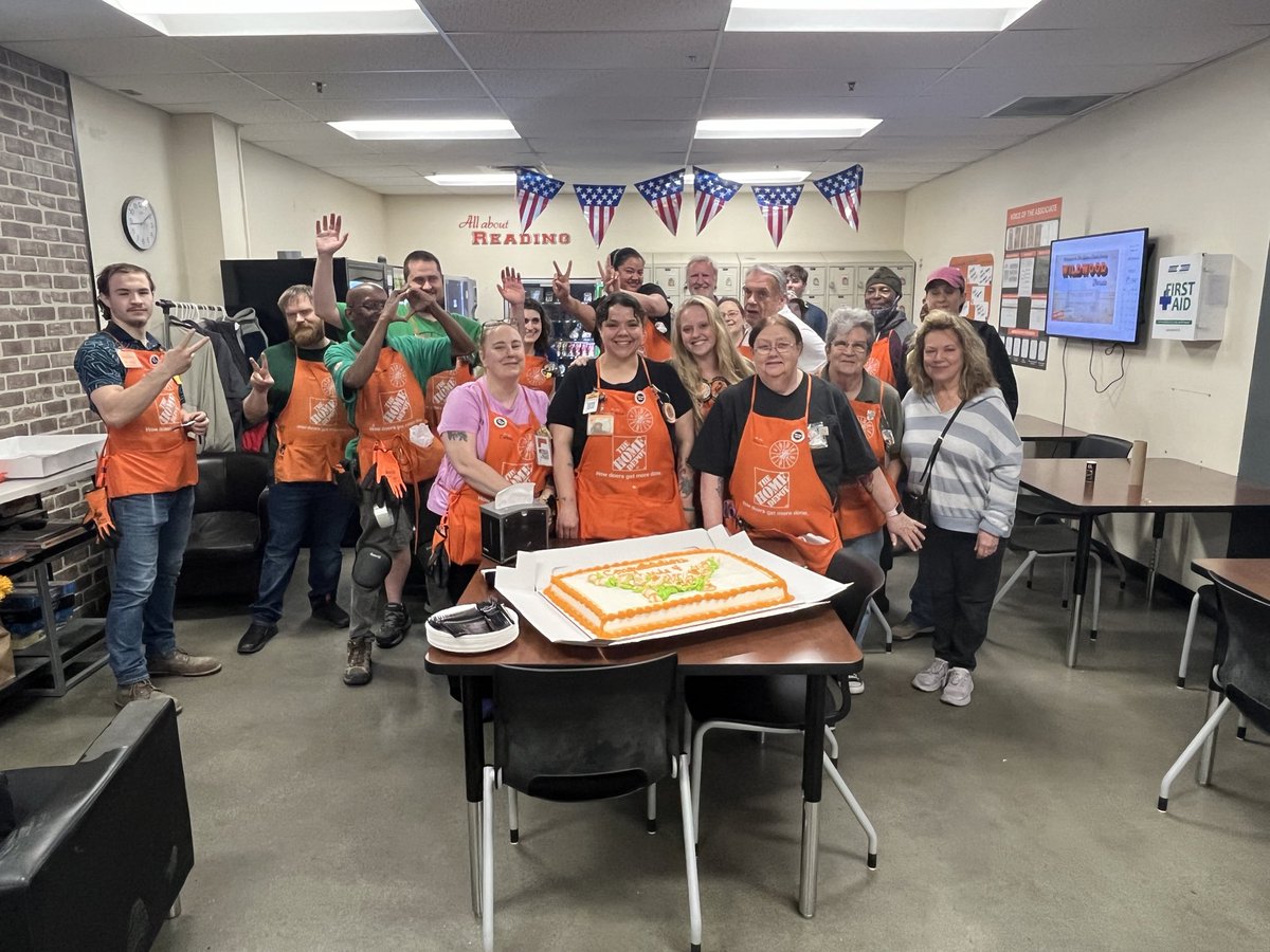 Home Depot Reading tweet media