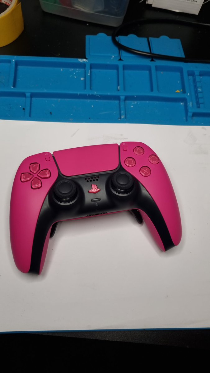 NovaCNTRL's tweet image. Our latest Ps5 Flex Pro controller with Clicky Bumpers, Triggers, 4 rear Flex paddle buttons and Hall Effect Sticks! 

Order yours now with Nova! 

#ps5 #procontroller #mod #custom #dualsense #controller #halleffect