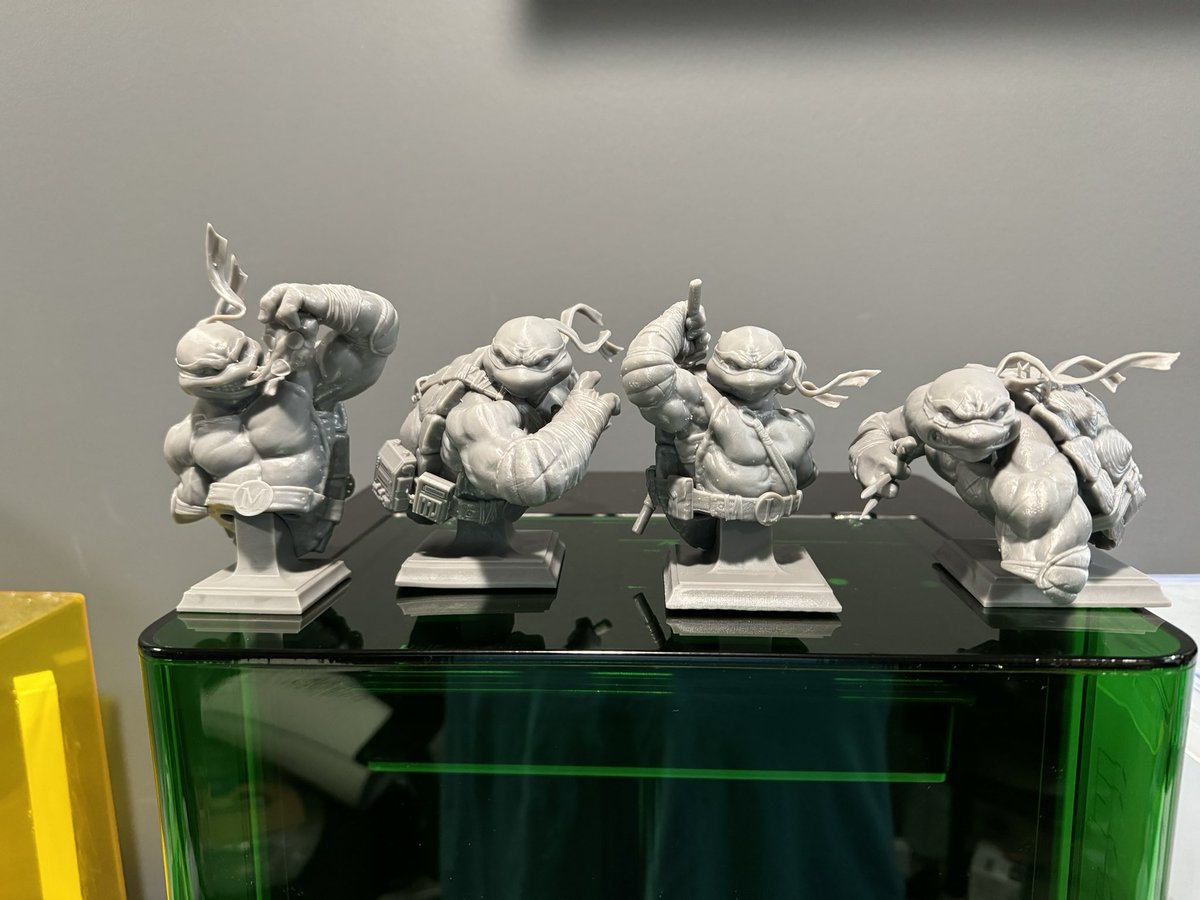 geekandnerdtech's tweet photo. New @3dUniformation GK2 and @sunluofficial Standard resin brought this 80’s group back to life.
#turtlepower
#3dprinting
#sunlu
#uniformation #gk2 https://t.co/1DpGJNMX1J