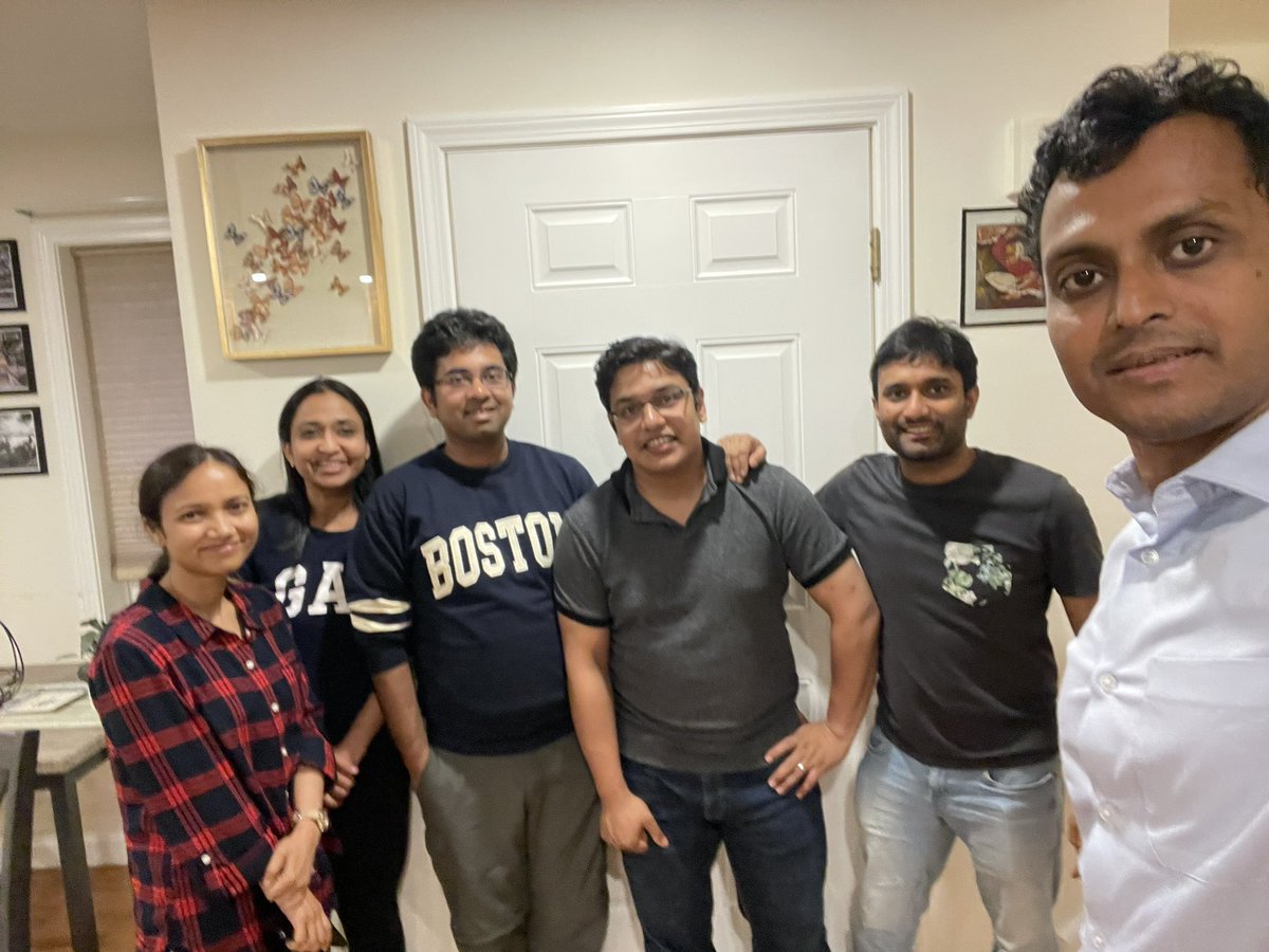 maiti_iitb's tweet photo. It was a wonderful time meeting with original BoJ’s of @DM_Lab @SohamMaity03, @atmodak, @ArghyaDeb16, along with friends and family members of @DM_Lab, @mi_nishi4, @Soumyar18246839

Thank you all for making it so special.  Here is to your good health and happiness 🥂 https://t.co/ZmMpwp5OIQ