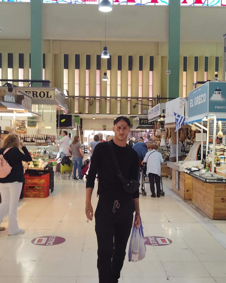 Real knows real colab  <a href="/secoweedcodein/">ALBERTO YARINI</a> x Mercat de Russafa