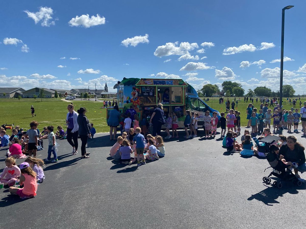 Oconomowoc Schools tweet media