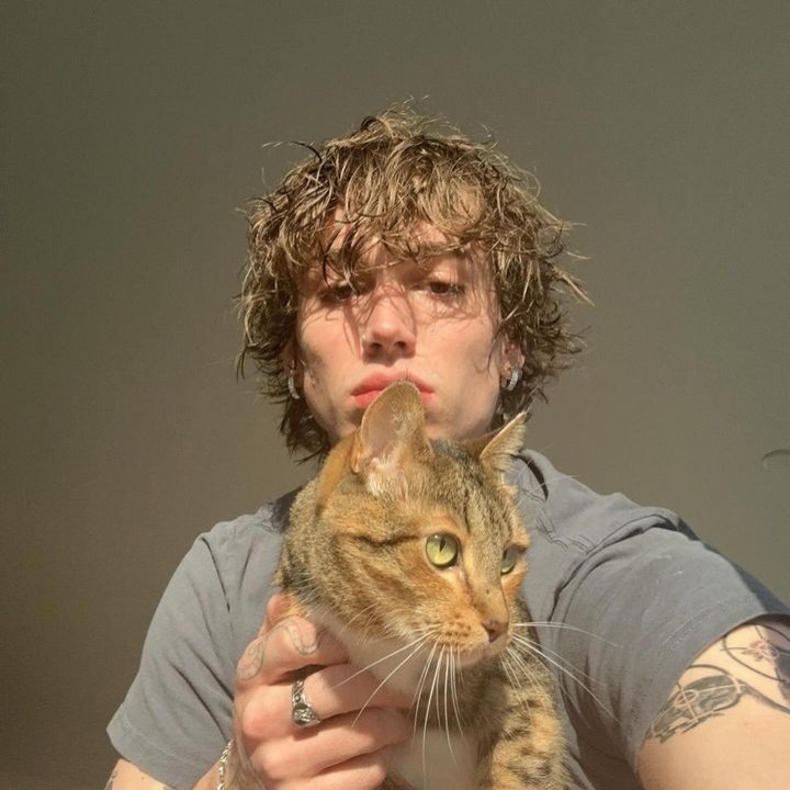 delphgarfield_'s tweet photo. Hera amor de mi vida https://t.co/3568ZYsovM
