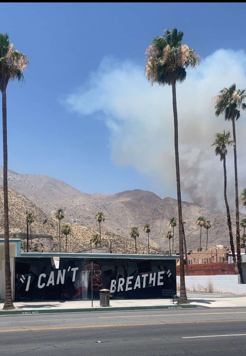 jobjenny's tweet photo. Yikes. Leaving town just as the #TuscanyFire erupts in Palm Springs. Stay safe, everyone. https://t.co/t9zYRqQBYb
