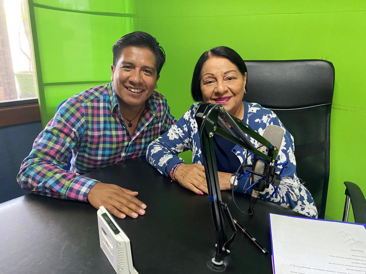 Cinco Mujeres Radio tweet media