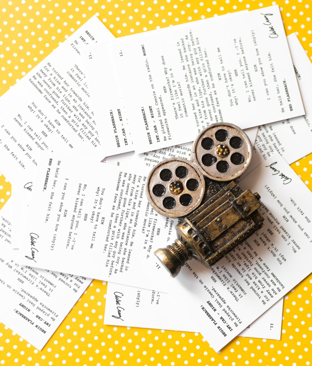 ByChloeCruz's tweet image. Did you know the back packaging for the to set pins are film scripts?! 😍 It's the little details yknow ✒️
#screenwriter #filmscript #screenplay #cinema #movies #tvshow