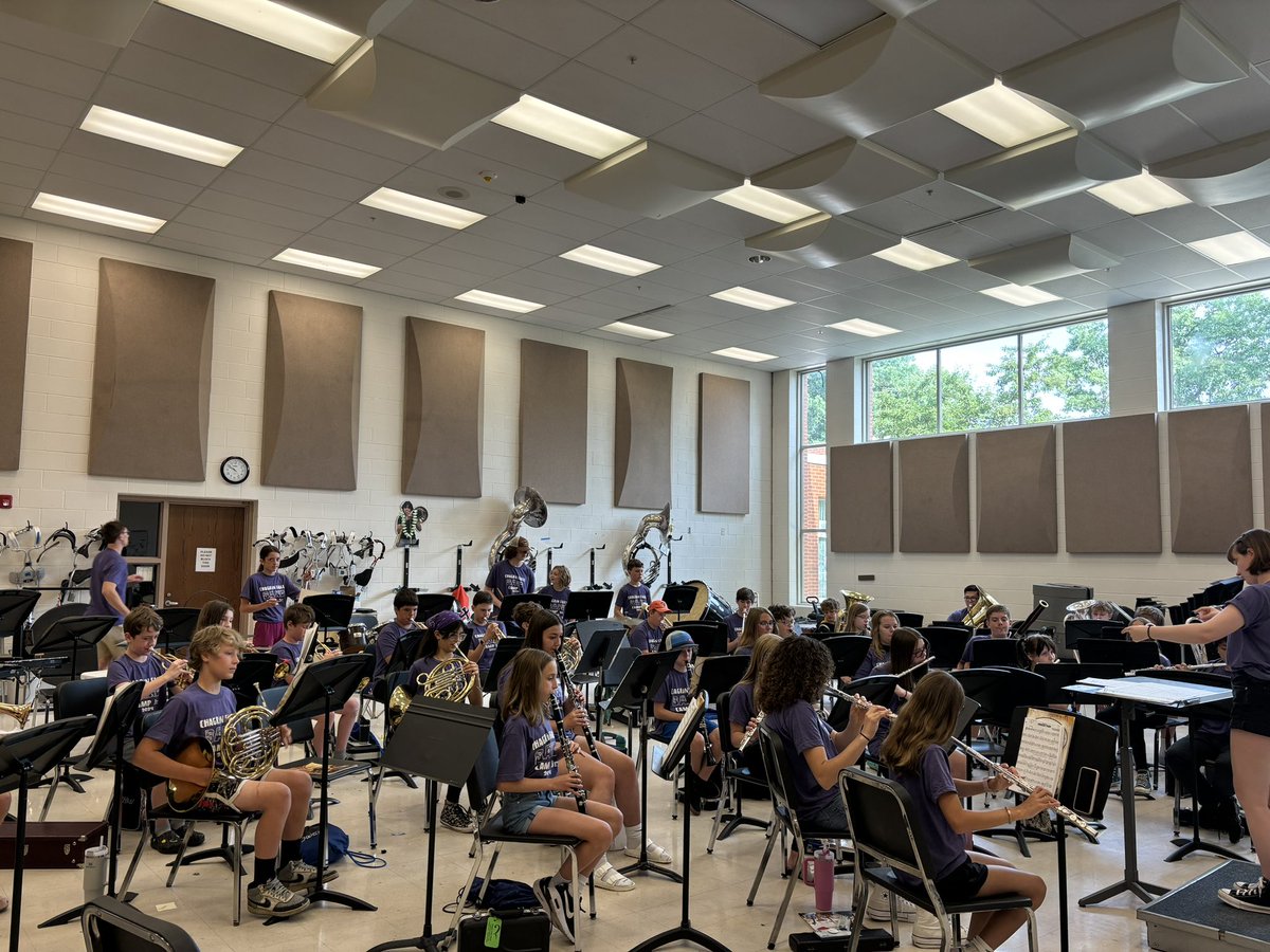 CFEVSBand's tweet photo. Congratulations to our fantastic Band Camp Jr. participants on a great concert on Friday! They put together a seven piece program in just five days! 🐯☀️

@Chagrin_Schools @CFMusicLovers @ChagrinFallsCE https://t.co/GK0SHVIFVj