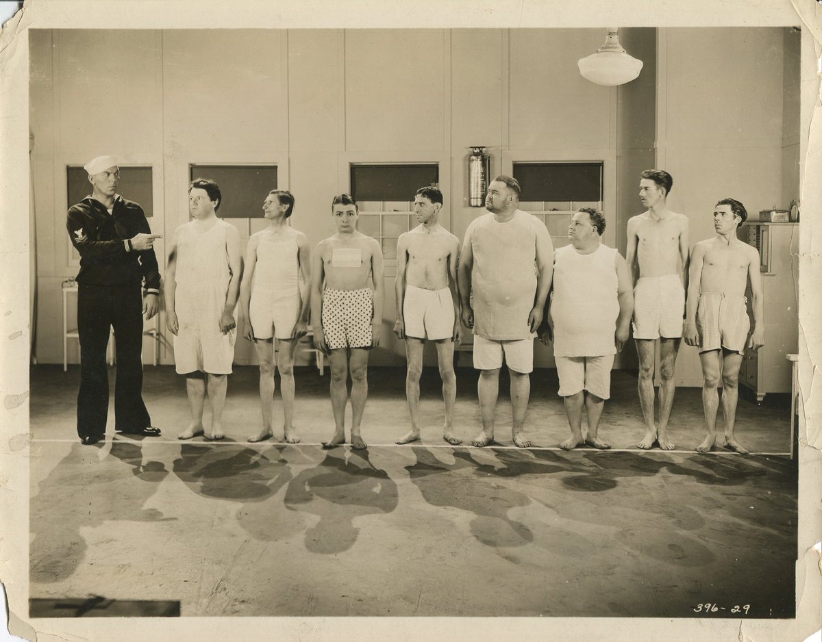 Join the navy and see the world they said.

"All at Sea", 1929.
m.imdb.com/title/tt001963…