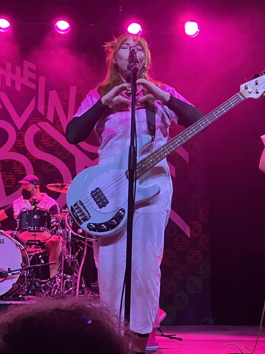 QbombBand's tweet image. THANK YOU EAST COAST!!! It's been a blast. We are eternally grateful and feeling so blessed to have such an incredible audience to perform to during this tour. MUCH LOVE ❤️

pc @AlienRosie