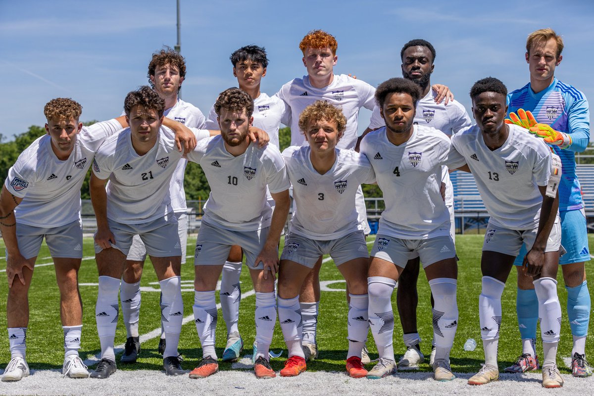 KHFCColumbus's tweet photo. The top team in the UPSL took a HUGE win to go back into 1st place in league play leading to MW10, the final matchweek before divisional playoffs🏆 

The boys continue to put in work this week, and we know just clinching the playoffs isn't enough for our side. We want more 💪 https://t.co/FYpZwr85zg