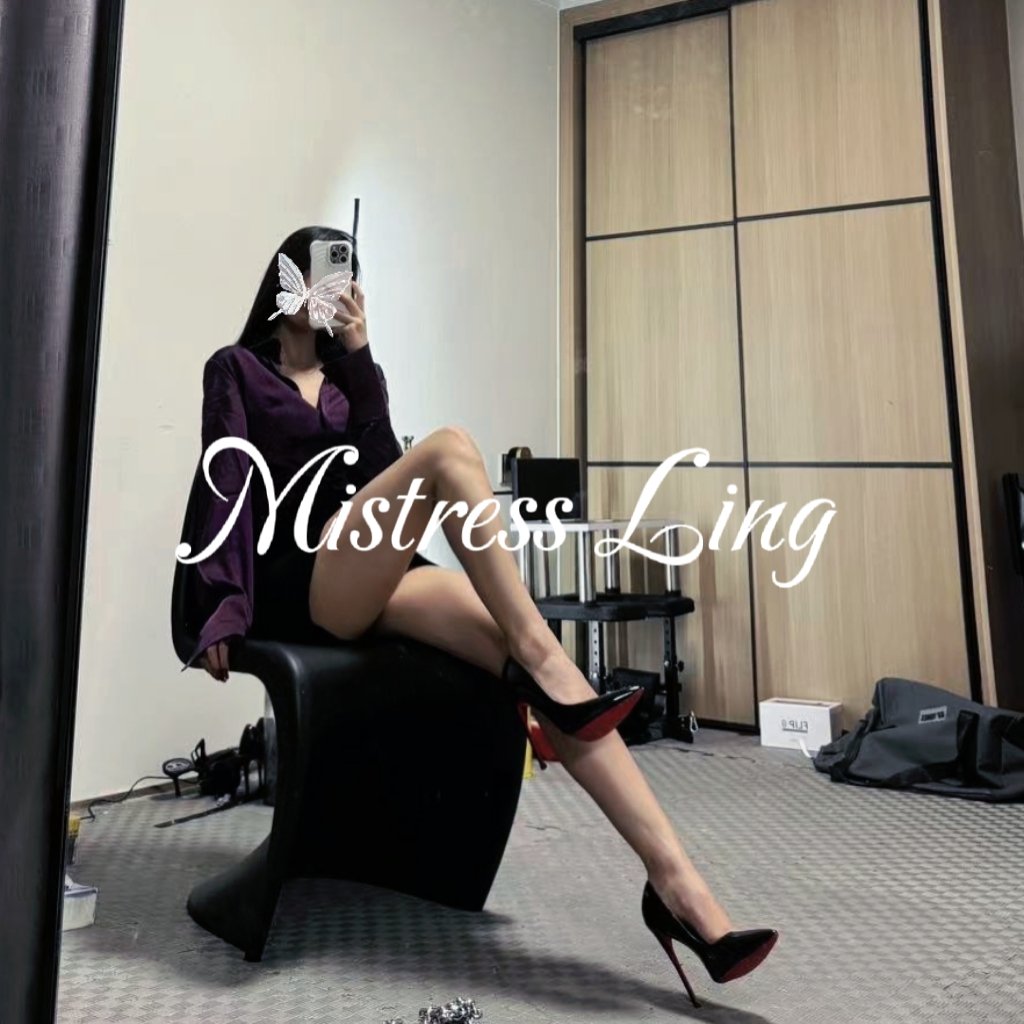lingyesama's tweet photo. #上海 #女s #调教
#四爱 #榨精 #潮吹 #前高 #边缘控
#龟责
#恋足 #高跟 #丝袜  #钻胯 #人格羞辱 #狗奴 #跪拜 #耳光 #鞭打 #足深喉
#口水 #圣水 #坐脸窒息 #足交 #鞋交  #捆绑固定 #踢裆 #虐乳 #踩踏 #刑奴 #榨精 #马眼 #拳交 #四爱 #虐肛 #灌肠 #木乃伊包裹 https://t.co/FMp1WoMyHq