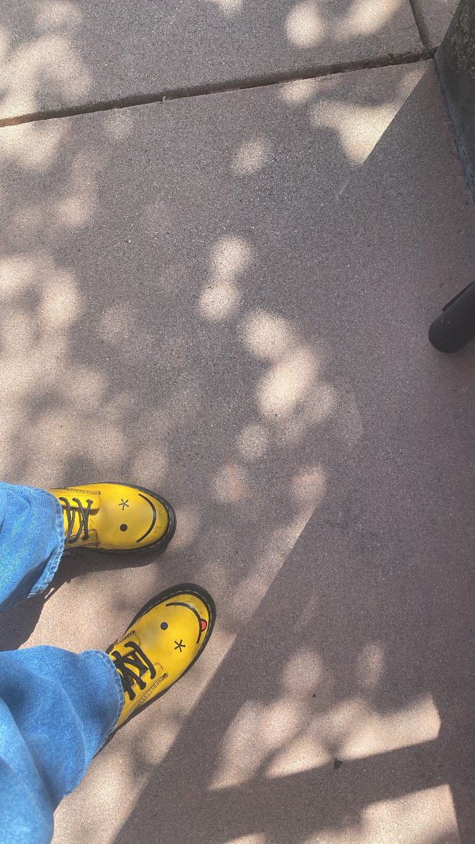 Drop your shoes ⬇️⬇️⬇️