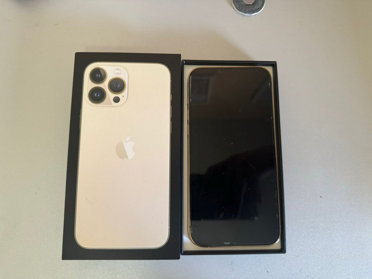 aguitolu's tweet photo. *VENDO*
 
📱iPhone 13 Pro Max 256GB color dorado
🔋 Batería 88%
🗓️ Un año de uso

💵 USD 750

📍 Rosario, Sta Fe, Arg

@PreciosRosario2 @VivirenRosario https://t.co/L97pXvNXeu