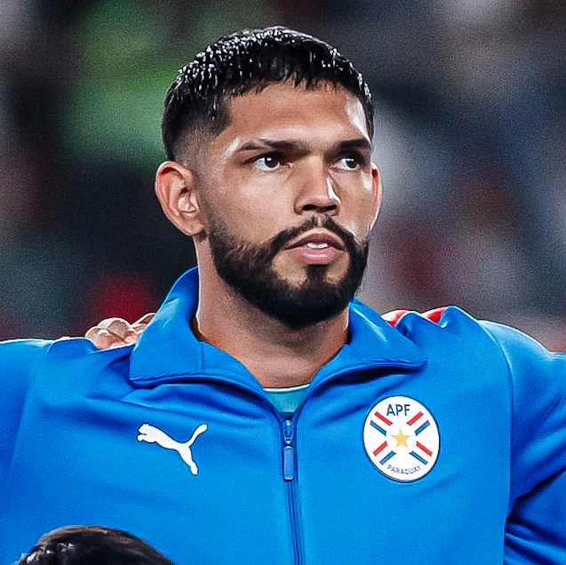 "¿Qué partido cambiaría? La semifinal de la Sudamericana 2016 ante Atlético Nacional. Que la pelota del Memo vaya un poco más al costado y cambie el resultado. Cerro Porteño, por su gente, merece un título internacional. Ellos siempre están".

🗣 Omar Alderete en <a href="/PapaParrilla/">Papá Parrilla</a>.