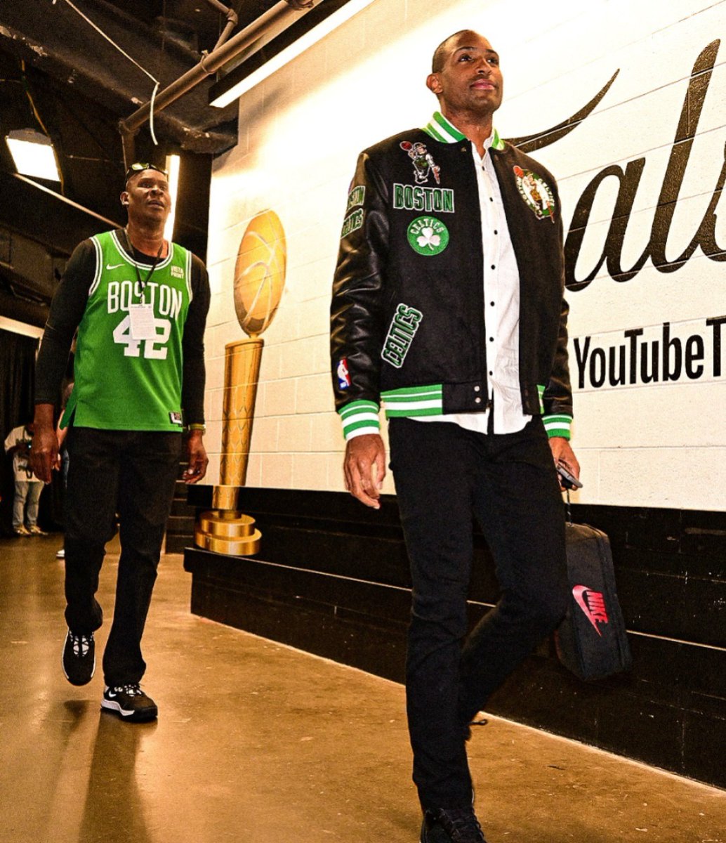 CDNDeportesRD's tweet photo. ¡Al Horford llega al juego cinco de la final de la NBA! 🏀🏀🏀🏀

¡Las finales de la NBA se viven en @cdn37 !📺🔥

#NBAFinals #CDN37 #NBAXCDN https://t.co/mqOcqWDNyr