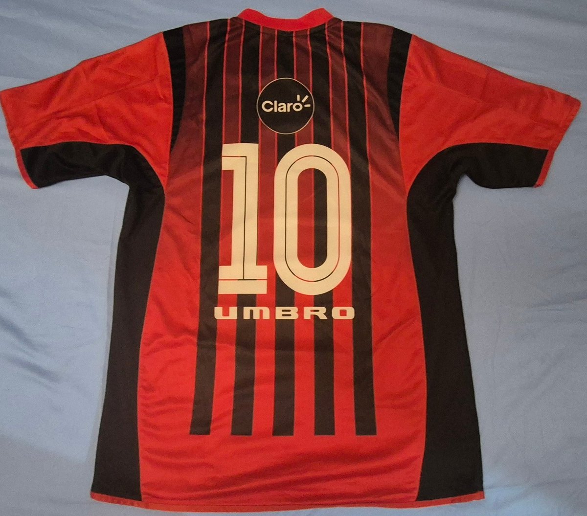 🟥⬛️🟥⬛️🟥⬛️🟥⬛️🟥⬛️
HOME KIT 2004

Tamanho G

Peça em ÓTIMO estado
nota 9/10

R$ 450,00

Chama na DM
🟥⬛️🟥⬛️🟥⬛️🟥⬛️🟥