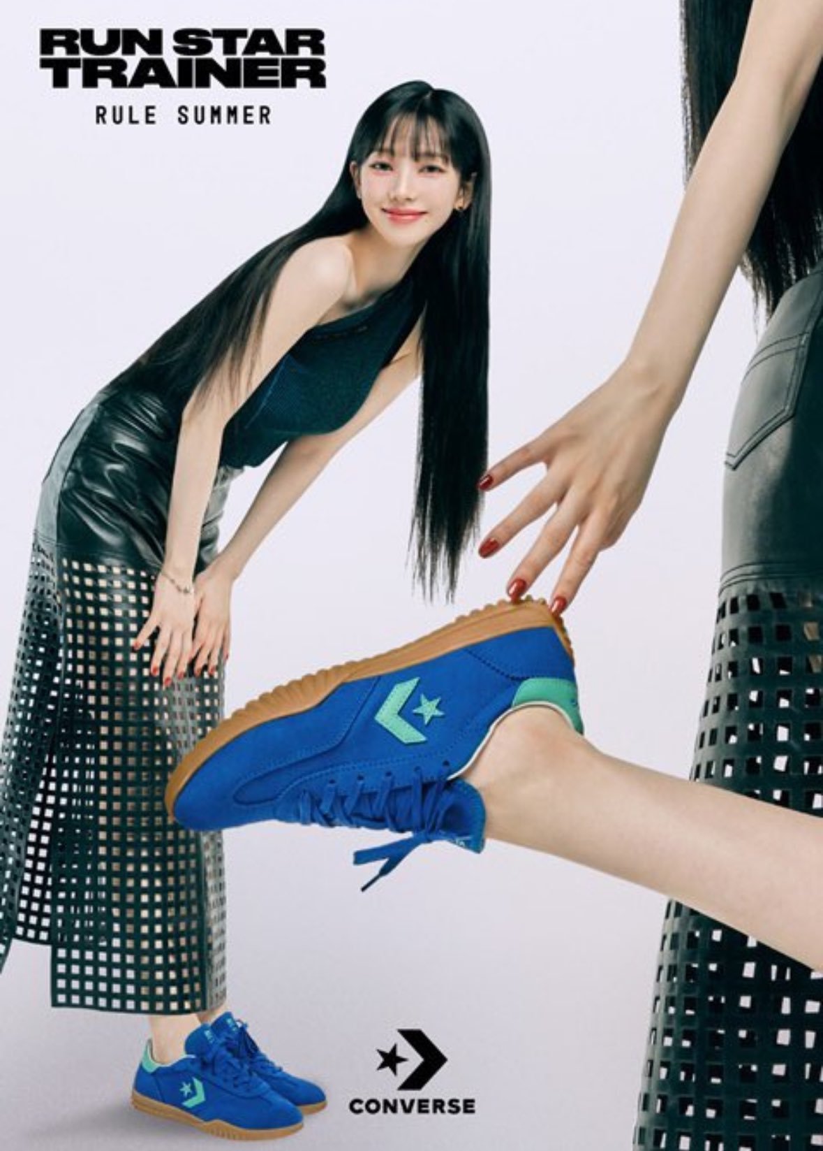 aespaカリナがモデルの韓国コンバース新作RUN STAR TRAINER