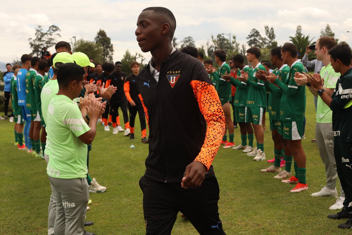 AucasOficial's tweet photo. La competividad y el fair play se vivieron de principio a fin en el Ecuador Youth Cup 2024. 🤝

Cada partido se jugó fuerte y se jugó limpio.
Gracias a todos los equipos por haberlo dejado todo en la cancha.

#EYC24
#ScoutWatch
#SomosAucas https://t.co/XFQ3vvTfQk