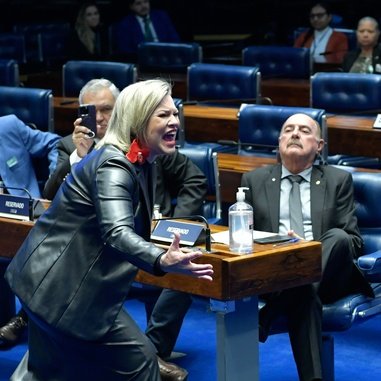 Notícias Paralelas tweet media