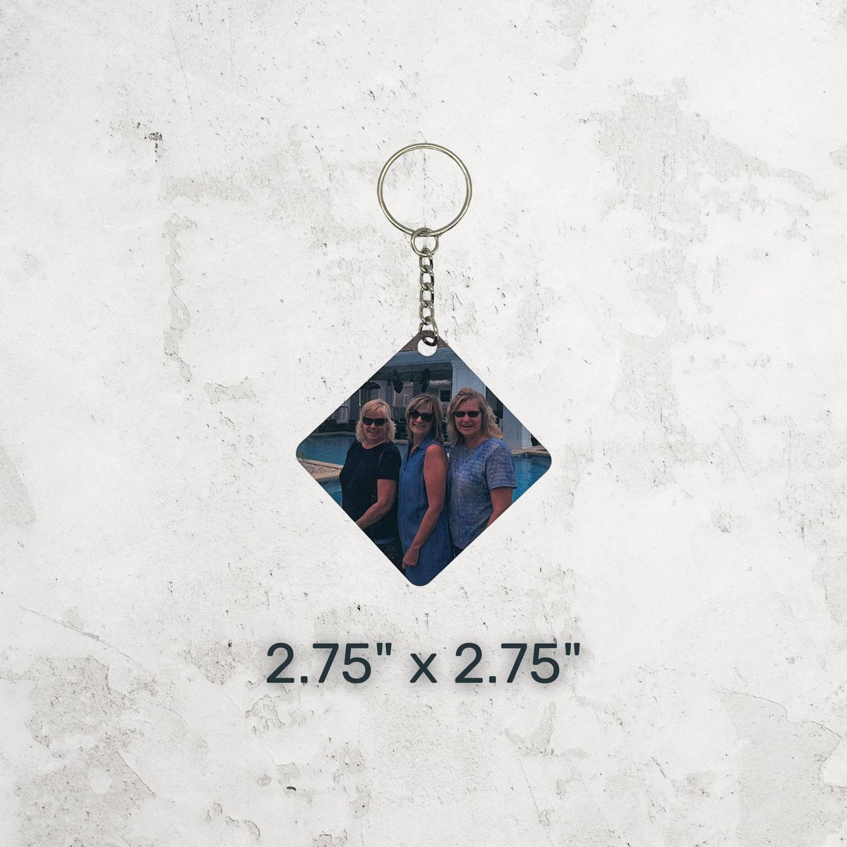 thcreations20's tweet image. Custom Photo Keychain - Personalized Photo Gift - Anniversary Gift for Him - Photo Keychain - Personalized Gift for Her - Easter Basket 

thcreations20.etsy.com/listing/961113… 

#KeychainCharm #PictureKeychain