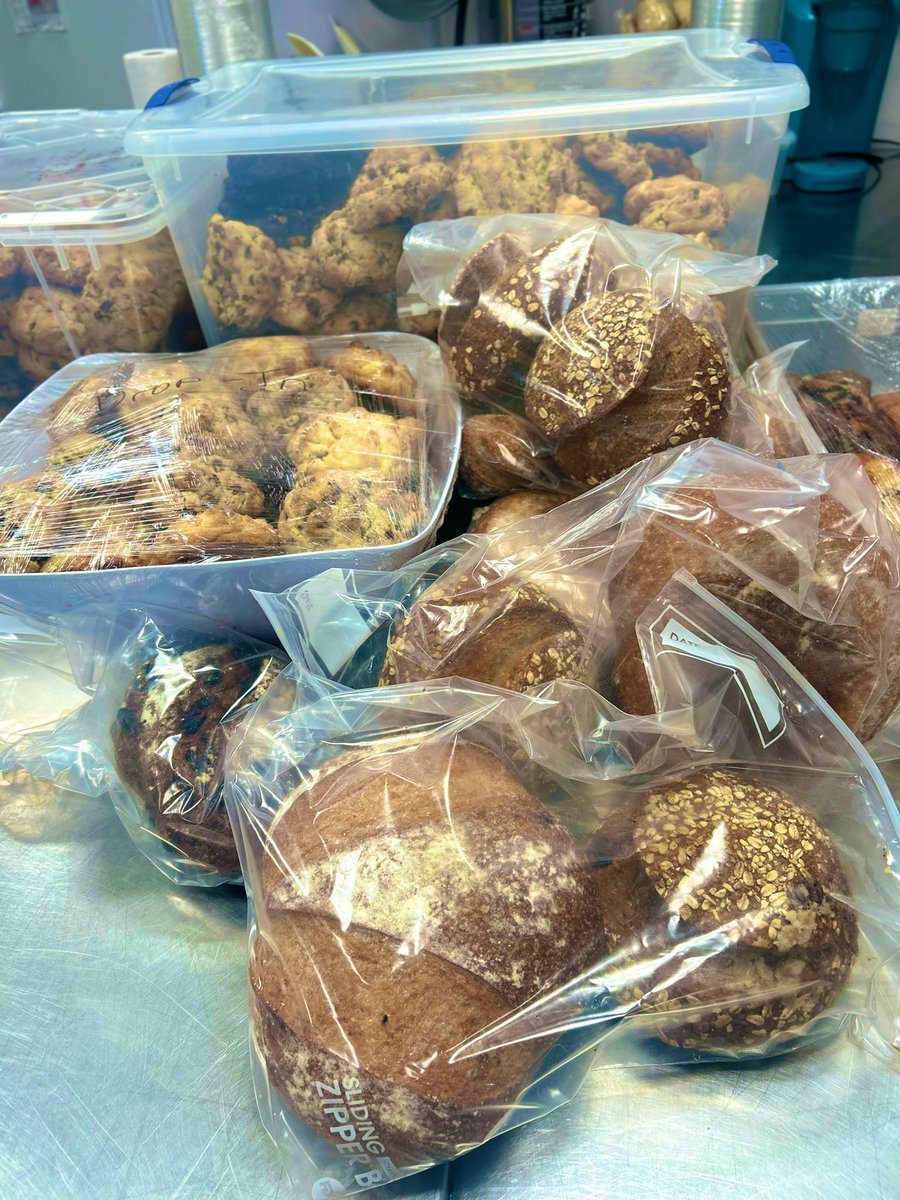 It’s a special day when <a href="/levainbakery/">Levain Bakery</a> stops by the shelter!!