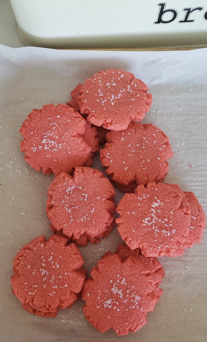 Angel1Ruiz's tweet image. I shouldn't have. But I did &amp;amp; I'll never buy them again. #polvoron #mexicancookies