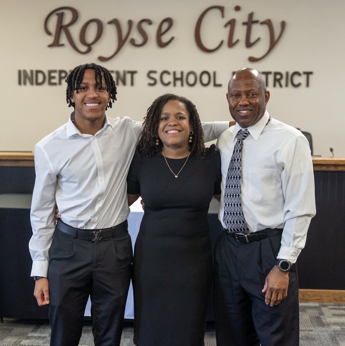 Royse City ISD tweet media