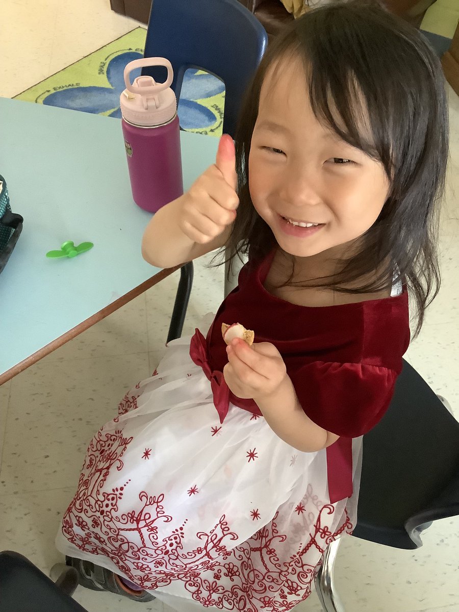 SJA Owls (@sjaowls) on Twitter photo Some were willing to taste the radish with a cracker (and some ate just crackers). Mme Pat brought some radish from the farmers’ market too. They are much bigger than what grew in our garden. <a href="/JohnApostleOCSB/">St. John the Apostle School</a> Some were willing to taste the radish with a cracker (and some ate just crackers). Mme Pat brought some radish from the farmers’ market too. They are much bigger than what grew in our garden. <a href="/JohnApostleOCSB/">St. John the Apostle School</a>