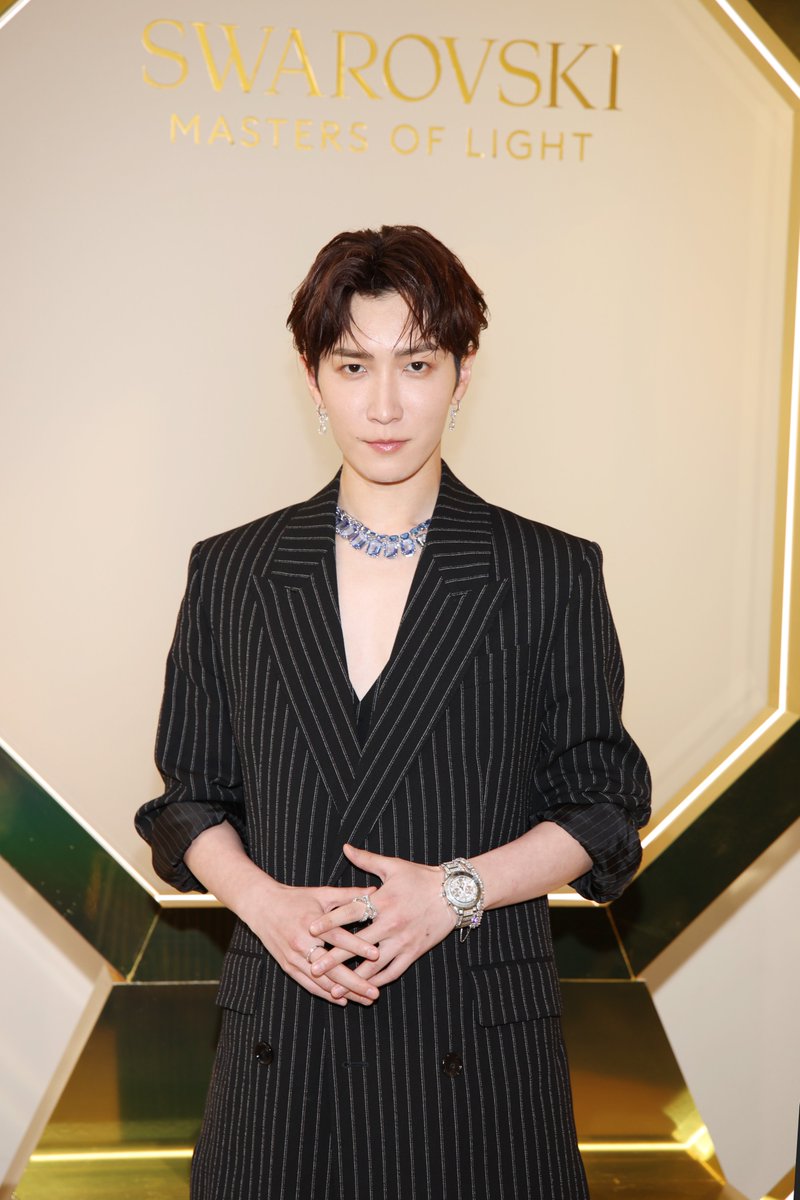 Snow Man渡辺翔太、ミラノで開催 スワロフスキーの展覧会 オープニング