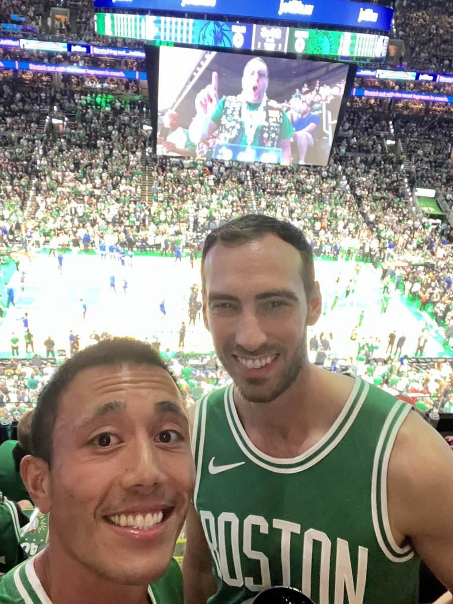 chrisjohnson521's tweet photo. @SamQuinnCBS Mavs in 6 https://t.co/rkLSrcUmpz