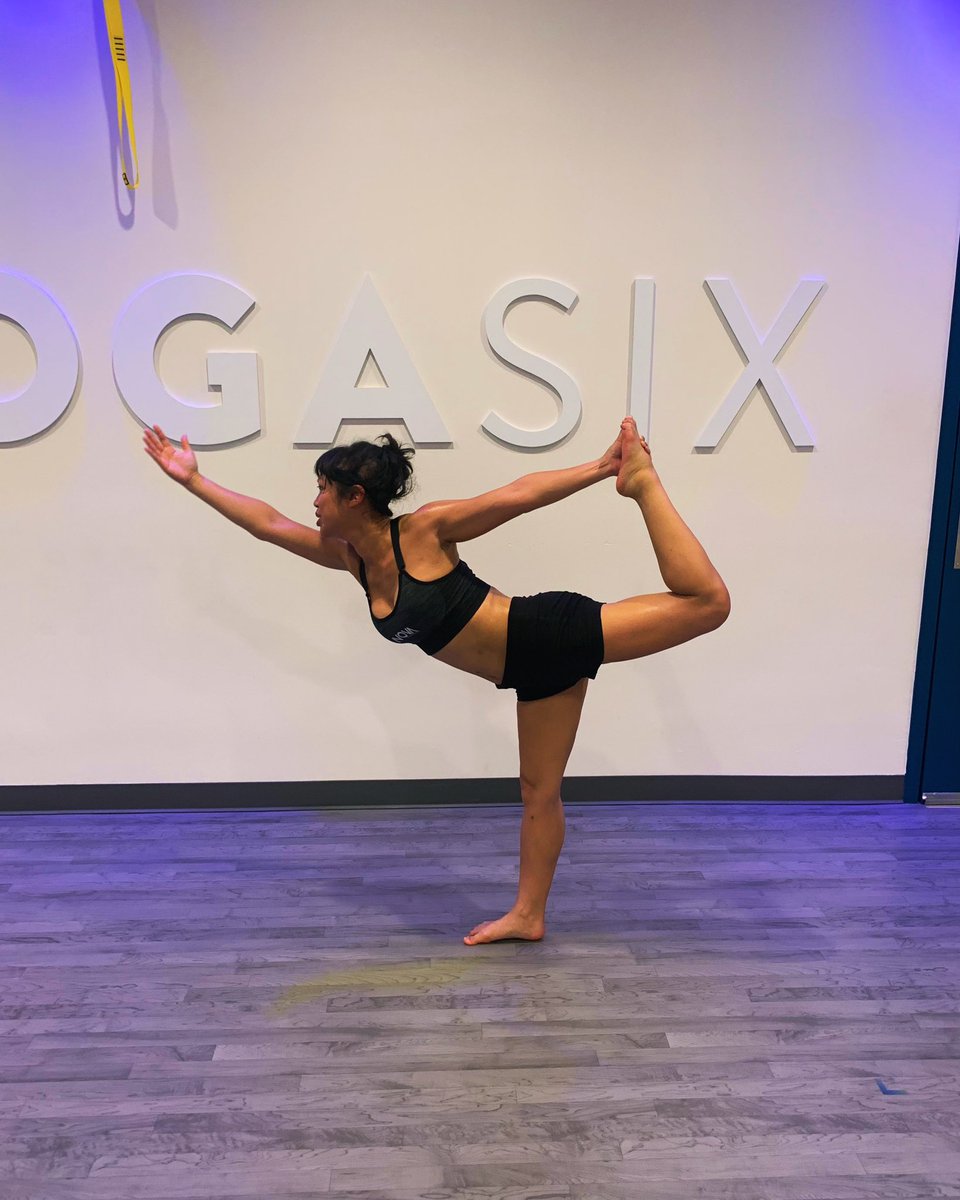 LindaKay22's tweet photo. Thank you @Yoga_Six #OldHenry for helping improve my #dancerpose 💜 Still a ways to go with the extension, but I’m on the right path 😊 

#yoga #hotyoga #yogi https://t.co/s4A7bYb4XT