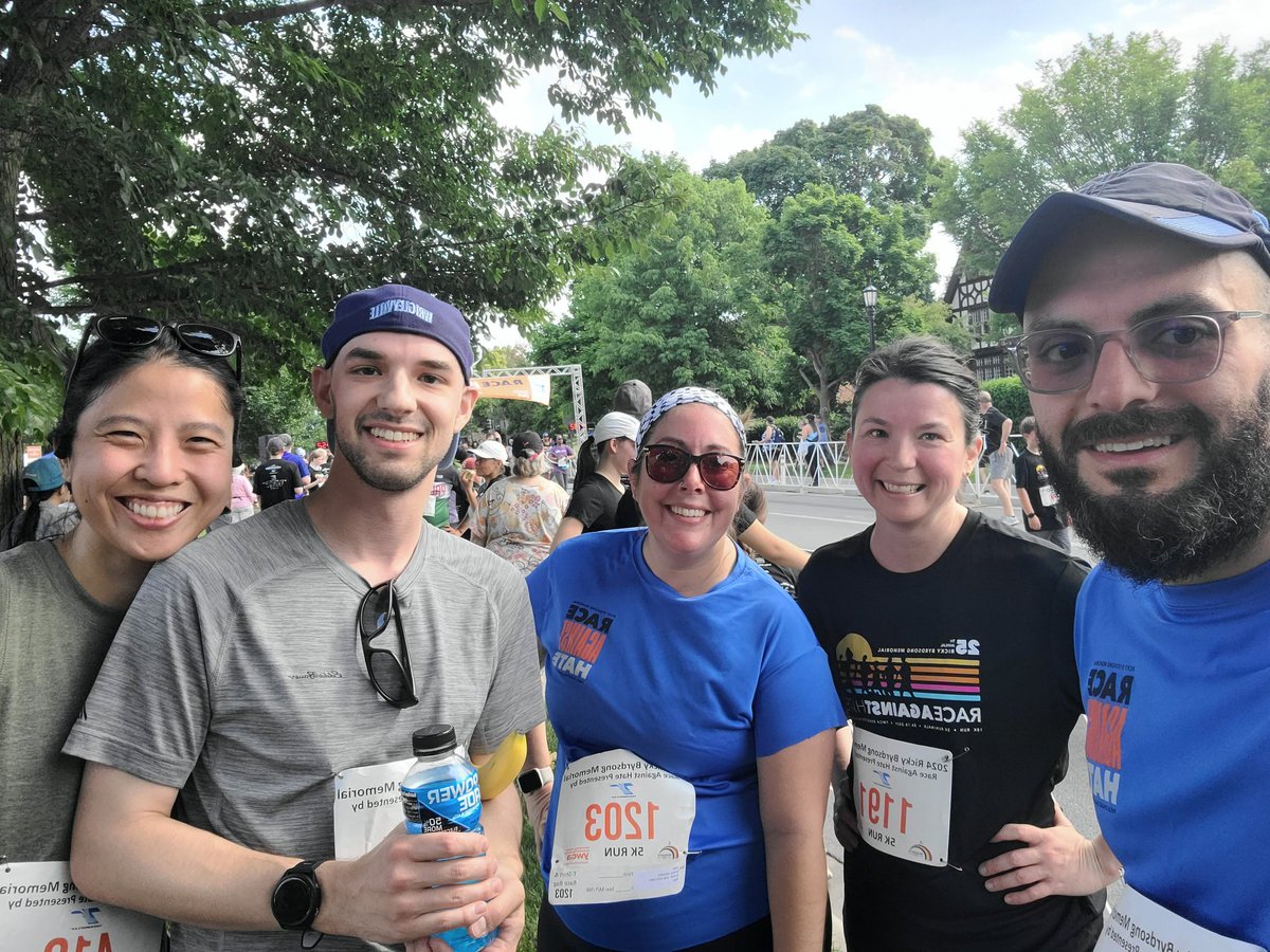 Hussein Alnajar (@alnajar_hussein) on Twitter photo Ran the Race Against Hate in Evanston on Father's Day with some of my <a href="/NorthShore_Path/">NorthShore Pathology Residency</a> colleagues. Proud to support unity and justice! 🏃♂️✊ #RaceAgainstHate #CommunityUnity Ran the Race Against Hate in Evanston on Father's Day with some of my <a href="/NorthShore_Path/">NorthShore Pathology Residency</a> colleagues. Proud to support unity and justice! 🏃♂️✊ #RaceAgainstHate #CommunityUnity