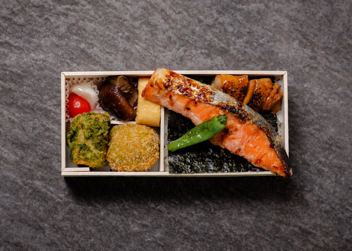 ヤンマーマーボー お弁当箱