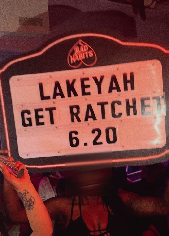 Jessica10826711's tweet photo. The wait is over new single drop this Thursday by @lakeyah can't wait 💋🥰🔑 #getratchet #lakeyah #thefemalegoat🐐 https://t.co/N3kpFg5FHQ