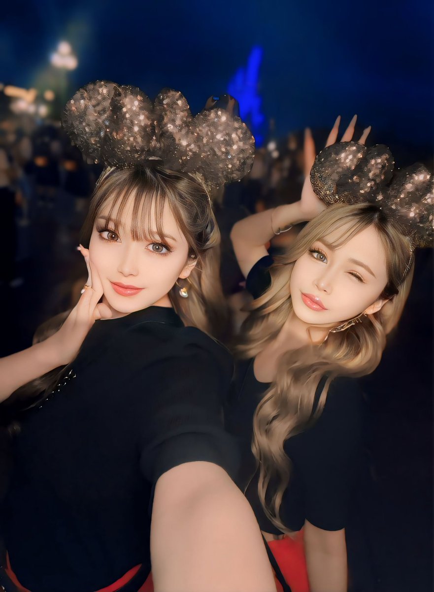 renkadance's tweet photo. こないだのディズニーランド🐭🎡💕 https://t.co/BJ6FmT1EiW