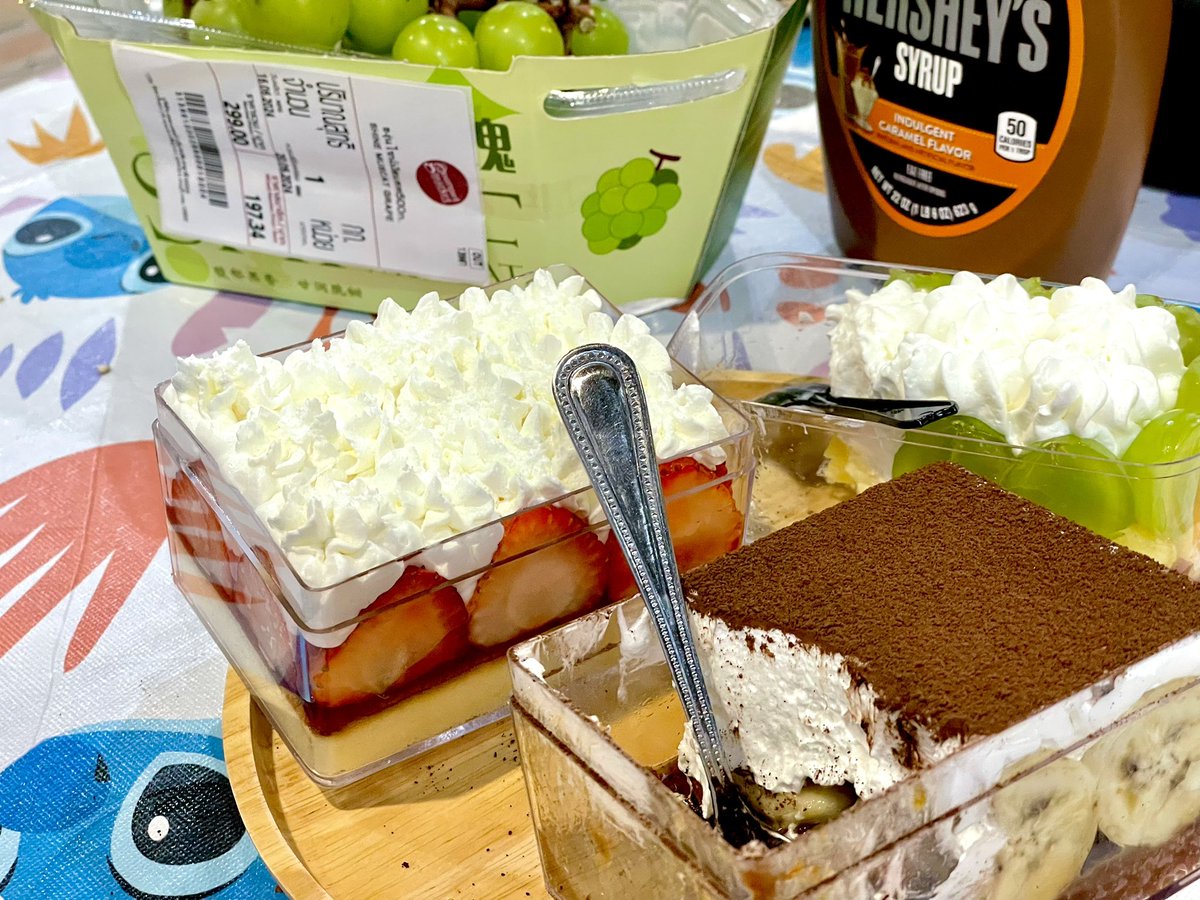 thingamabobs_c's tweet photo. Sweetness in the box~ เค้กบ๊อกซ์แบบนี้ สั่งทำเป็น special menu ในอีเว้นท์ได้นะคะ ❤️🧁🍰🥤🧈 #TGMBcafe #คาเฟ่วันเกิด #คาเฟ่ศิลปิน https://t.co/Nm04Gz2VbI
